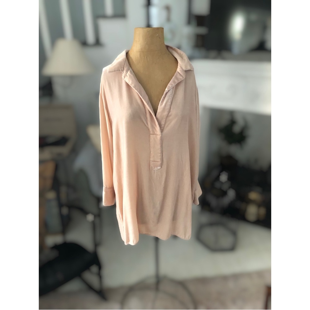 BlueTassel/Anthropologie Soft Velveteen Top